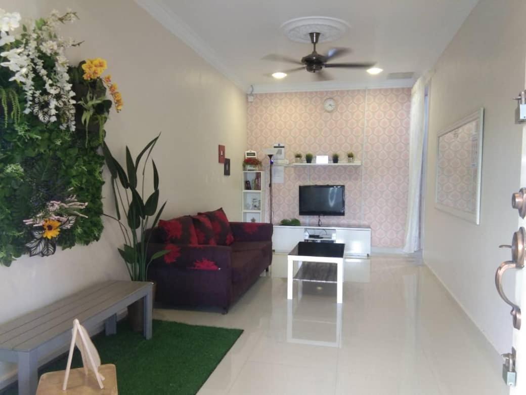 Holiday home 3bedroom Full Aircond House With Pool@portdickson *